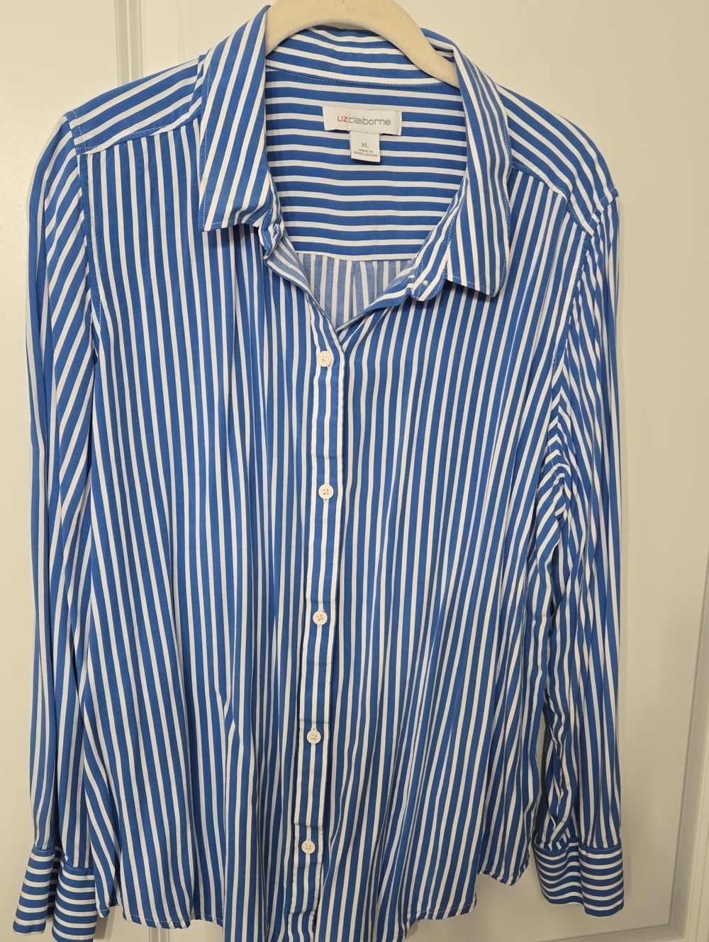 Liz Claiborne Blue and White Vertical Stripe Button-Down Shirt